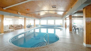 Pool - 4 bedroom accommodation in Newquay (Newquay)