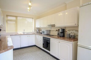 Opvaskemaskine, højstol