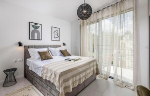 2 quartos, Wi-Fi de cortesia, roupa de cama