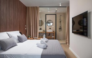 4 chambres, lit parapluie, Wi-Fi gratuit, draps fournis