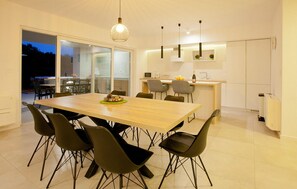 Dining - Luxurious home in Zaton (Zaton)