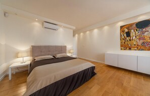 3 soverom, wi-fi (inkludert) og sengetøy