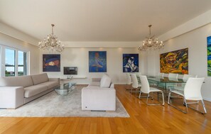 Dining - Cozy home in Debeljak with WiFi (Debeljak)