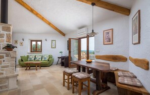 Fireplace - Luxurious home in Povlja (Povlja)