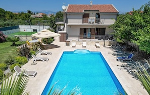 Pool - Lovely home in Policnik with sauna (Policnik)