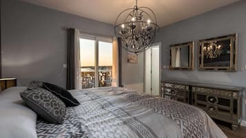 5 quartos, berço de viagem, Wi-Fi de cortesia, roupa de cama