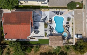 Exterior - 8 bedroom beautiful home in Zaton (Zaton)