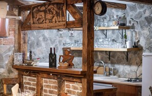 Bar (on property) - 8 bedroom beautiful home in Zaton (Zaton)