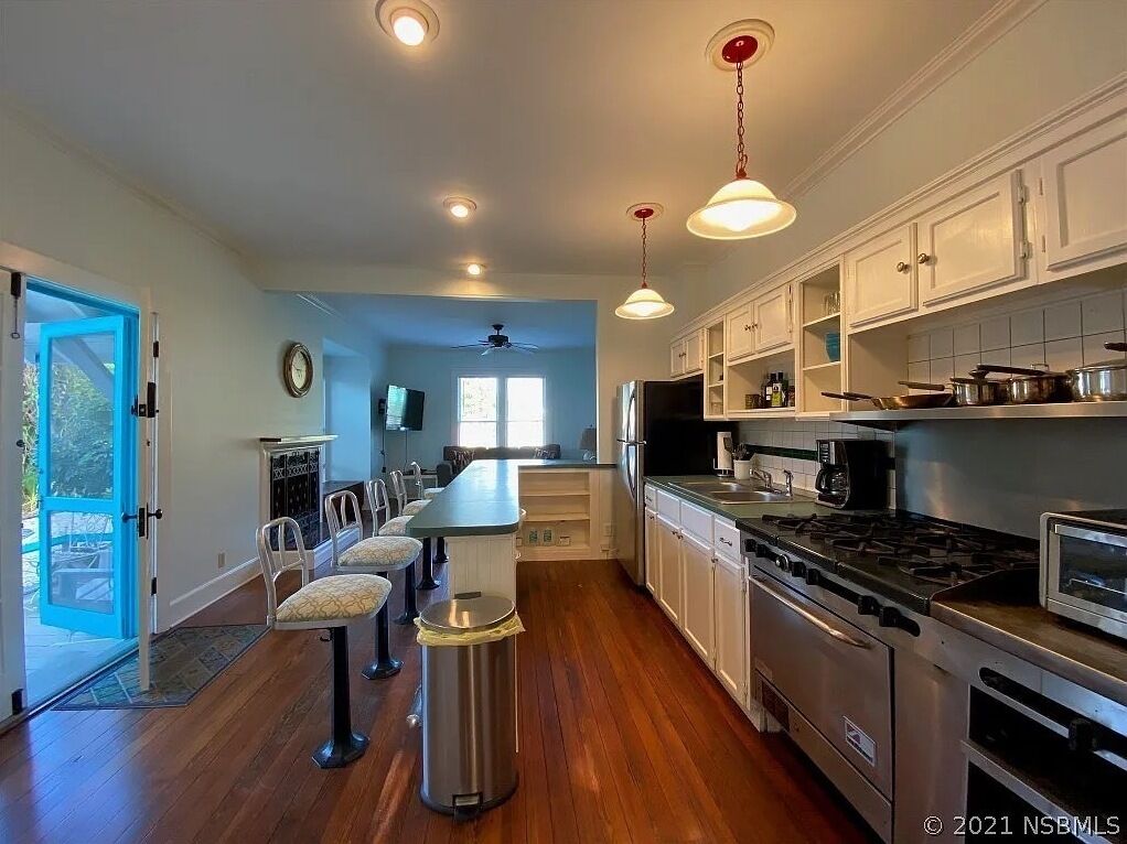 "MUSE HAVEN" - New Listing ... Spacious Relaxing Retreat, Pet-Friendly