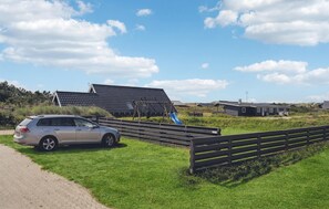 Property grounds - Awesome apartment in Hvide Sande (Hvide Sande)