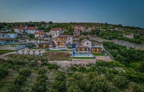 Exterior - Beach front home in Vrana (Vrana)