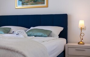 4 soverom, wi-fi (inkludert) og sengetøy