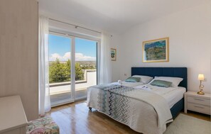 4 chambres, Wi-Fi gratuit, draps fournis