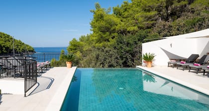 Beautiful home in Brusje
