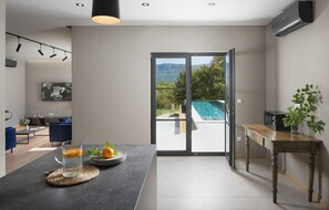 Interior - Gorgeous home in Krsan (Krsan)