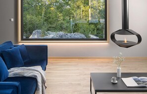 TV, fireplace - Gorgeous home in Krsan (Krsan)