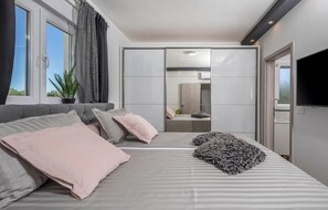 4 Schlafzimmer, kostenloses WLAN, Bettwäsche