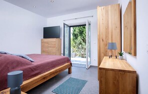 3 chambres, lit parapluie, Wi-Fi gratuit, draps fournis