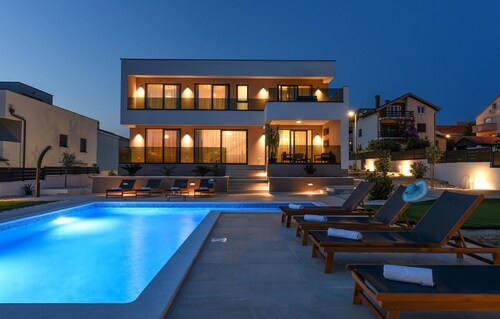 Stunning home in Zadar with WiFi