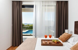 4 slaapkamers, reisbedje, gratis wifi, beddengoed