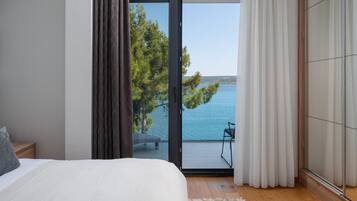 4 dormitorios, cuna de viaje, wifi gratis y ropa de cama