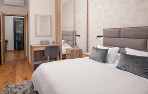 4 chambres, lit parapluie, Wi-Fi gratuit, draps fournis