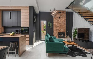 TV - Villa Karla Posedarje (Posedarje)