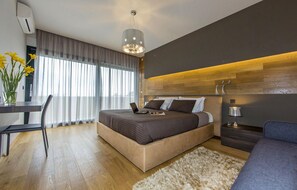 5 camere, culla da viaggio, Wi-Fi gratuito, lenzuola