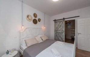 4 Schlafzimmer, Reisekinderbett, kostenloses WLAN, Bettwäsche