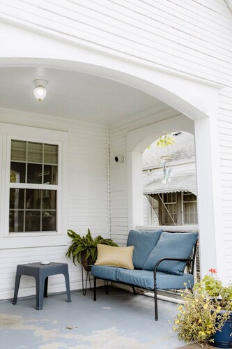 Gather Here TU centrally located close to TU, Tulsa Fair Grounds, and Downtown.