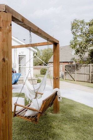 Property grounds - Gather Here TU centrally located close to TU, Tulsa Fair Grounds, and Downtown. (Tulsa)