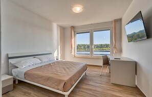 6 chambres, Wi-Fi gratuit, draps fournis