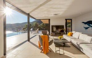 TV - Cozy home in Grad Vis (Grad Vis)