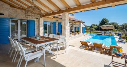 Luxurious home in Ugljan with sauna