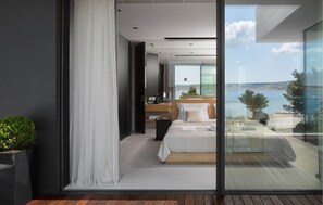 4 bedrooms, travel crib, free WiFi, bed sheets - Luxurious home in Starigrad with sauna (Starigrad)