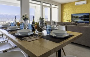 Dining - Cozy home in Nin with house sea view (Nin)