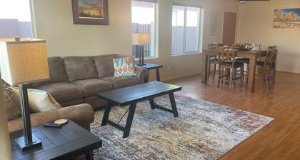 Desert Oasis: 3BR Retreat with Pool Near Superstition Mt-Gold Canyon Getaway!