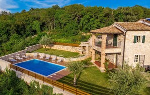 Pool - Luxurious home in Brcici (Brcici)
