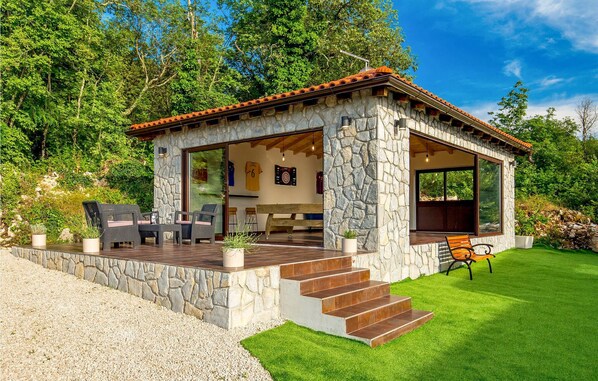 Terrace/patio - Luxurious home in Brcici (Brcici)