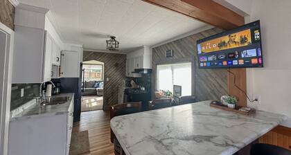 Big Bay Getaway - Outdoor sauna and extra parking for snowmobiles & trailers!