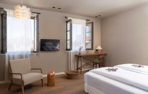 4 camere, Wi-Fi gratuito, lenzuola