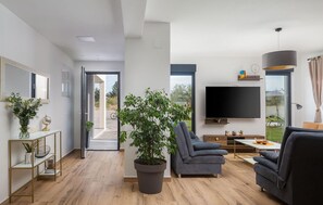Smart-TV, Tischtennisplatte