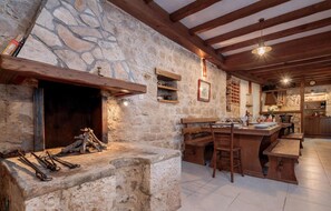 Bar (en el alojamiento)