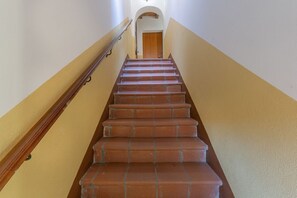 Interior - GuestHost - Aposa Little House (Bologna)