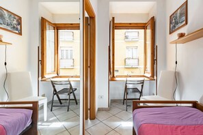 2 makuuhuonetta, silitysrauta/-lauta