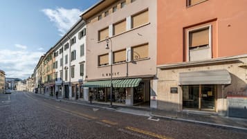 Esterni