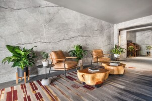 Sala de estar en el lobby