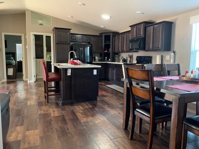 The Driftwood - In the Heart of Page, AZ and Lake Powell