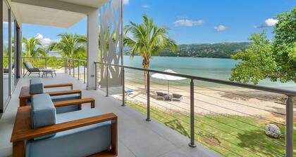 10BR Luxury Villa, Fully Staffed and w/ Chef-STSHA