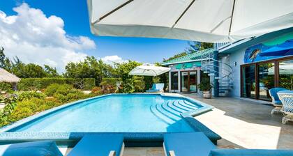 Stunning 3BR Lagoon Home with Sunset Rooftop Deck